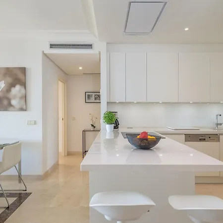 Seaview Flat Benahavis-marbella 아파트 에스테포나